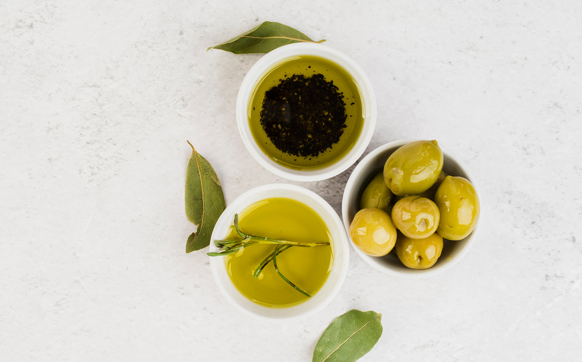 Organic olive oil and olives
